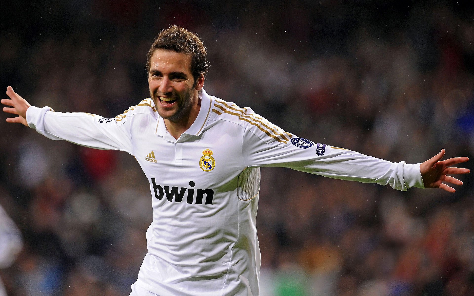 九游娱乐-校园足球推广计划深入推进，青少年热情高涨，校园足球的推广